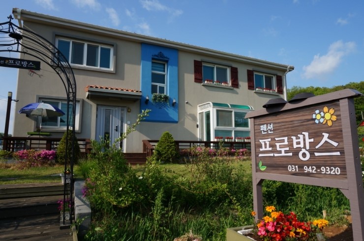 프로방스팬션 이미지