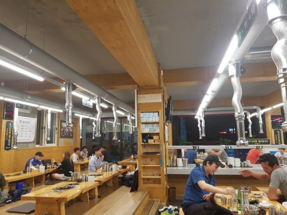 진동사거리식당 이미지