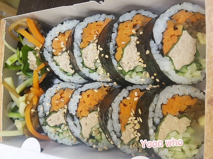 샤르르김밥 이미지