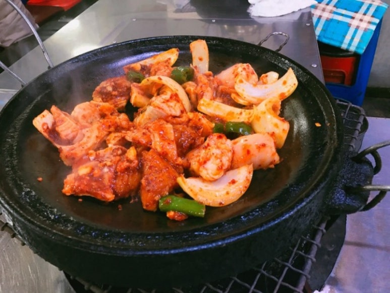 자갈치양곱창 이미지