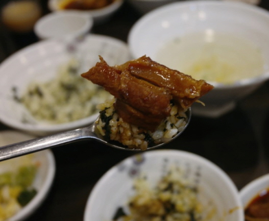 먹고봐식당 이미지