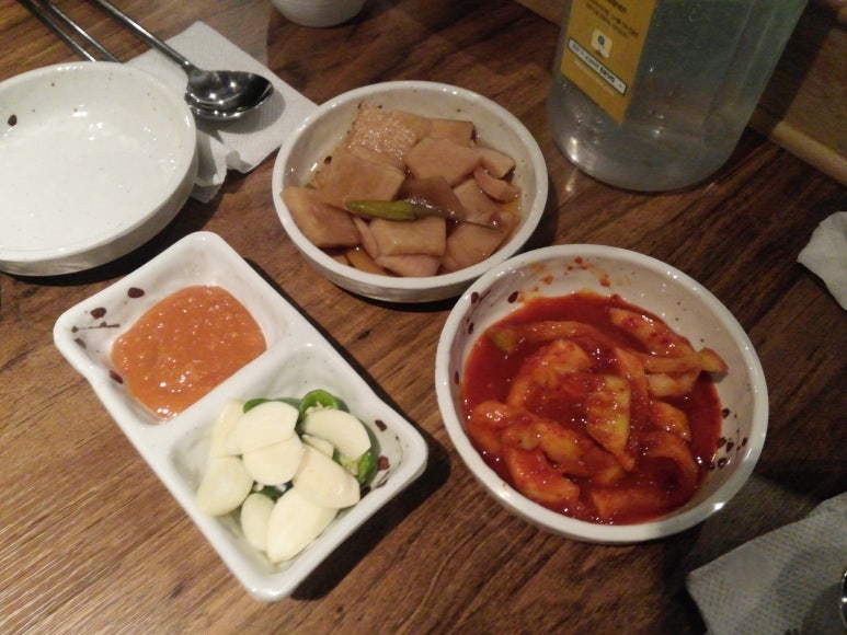 탐탐오향족발 이미지