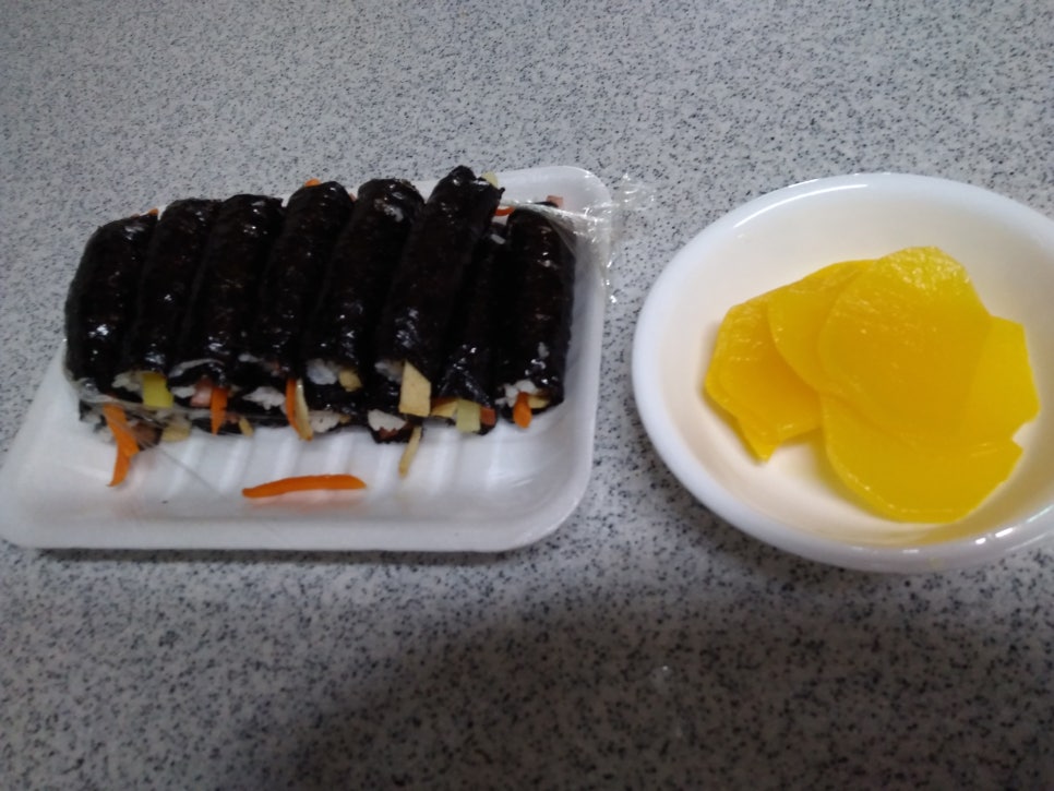 소라네마약김밥 이미지