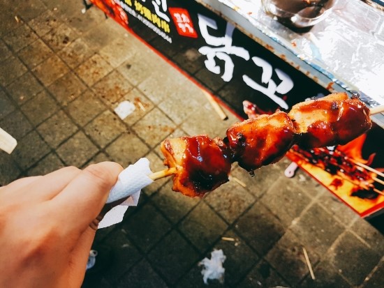 박효신닭꼬치 이미지
