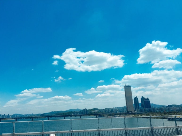 지나는길에 이미지