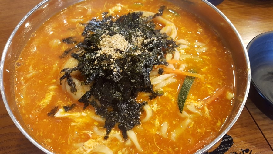 백칼국수 이미지