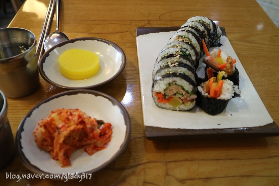 쌍둥이네김밥 이미지