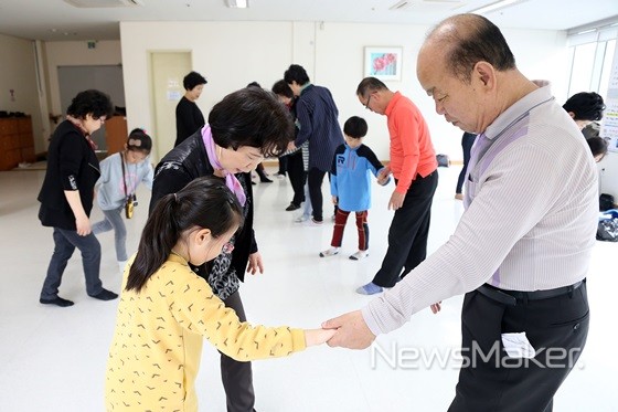 정댄스스포츠학원 이미지