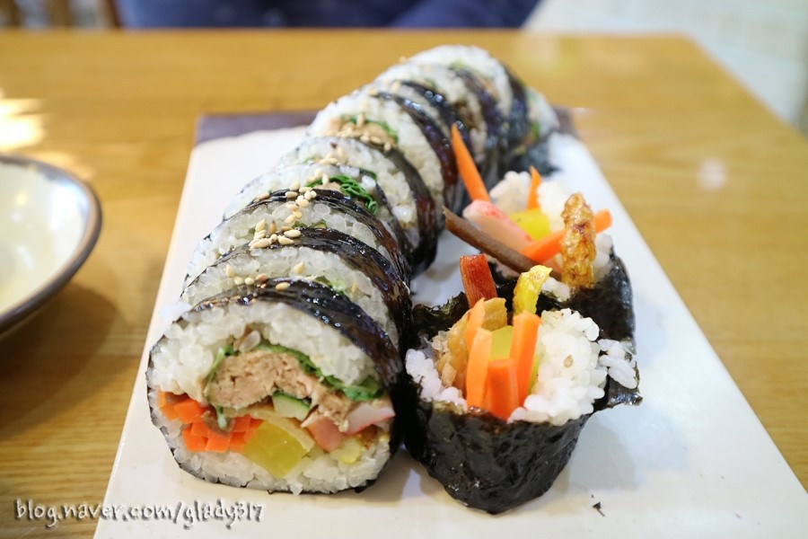 쌍둥이네김밥 이미지