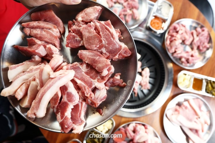 맛돼지 이미지