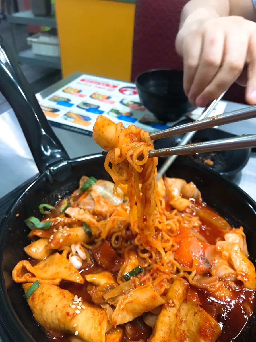 수타 생 왕돈까스 이미지
