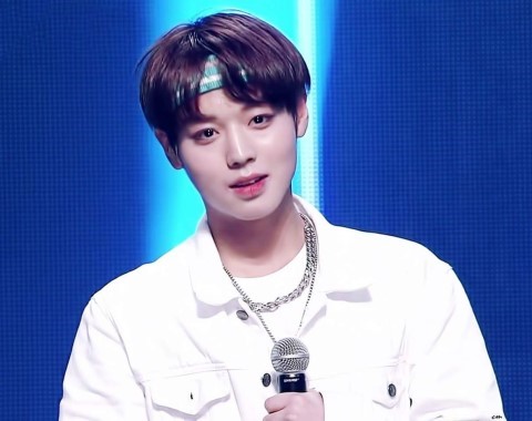 예뻐서그래 이미지