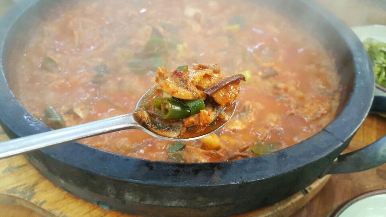 봄내멸치쌈밥 이미지