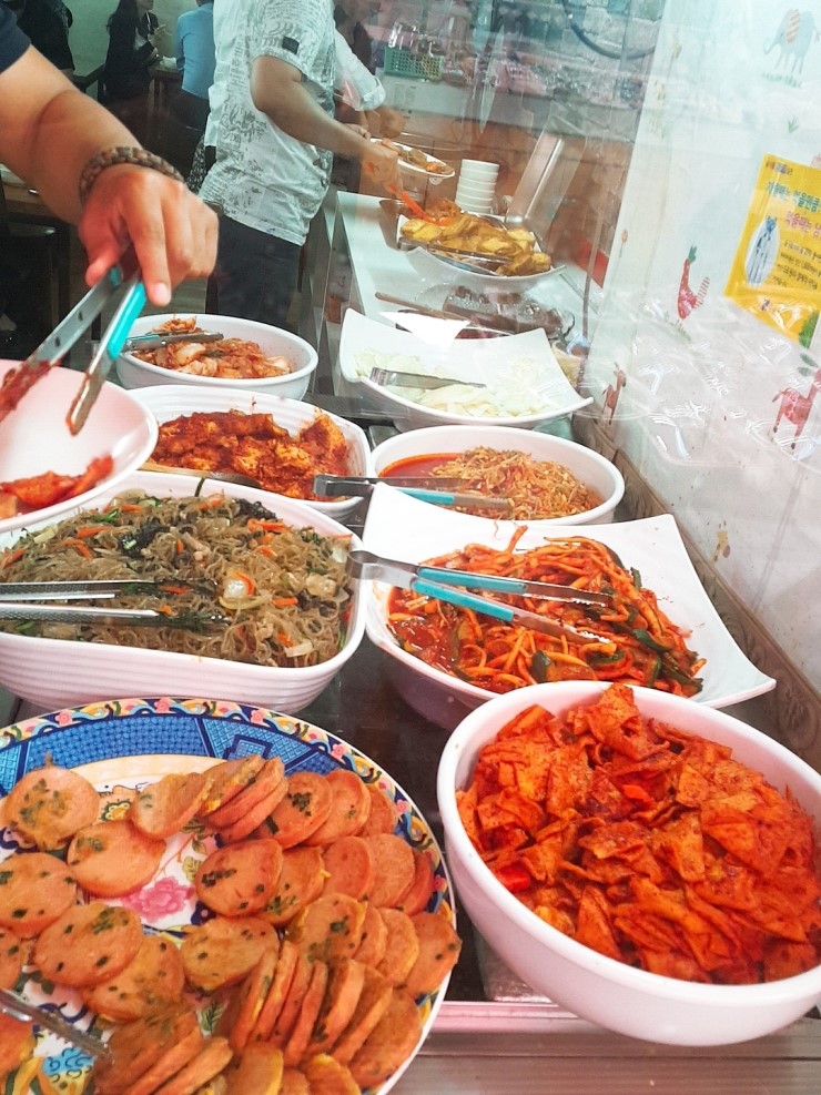 엄마손한식뷔페 이미지