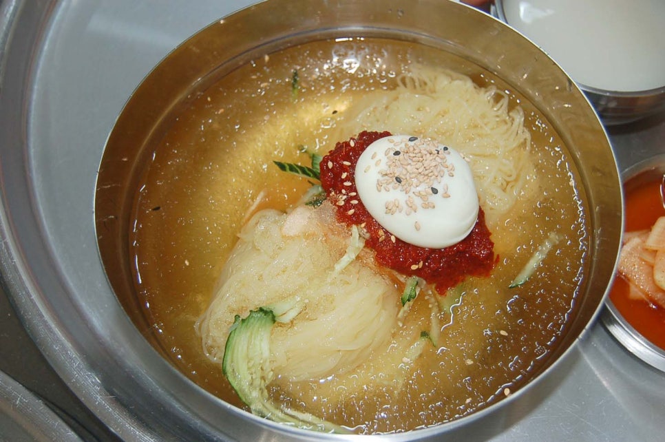 장수밀면 이미지