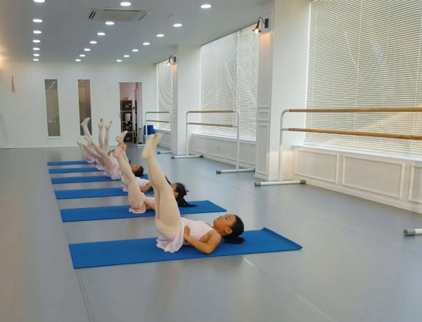 레베랑스무용학원 이미지