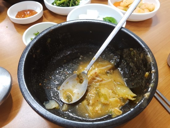 얌얌떡볶이 이미지