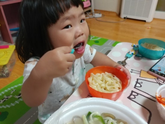 장모님칼국수.김치 이미지