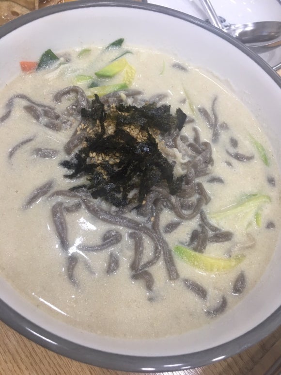 들깨칼국수 이미지