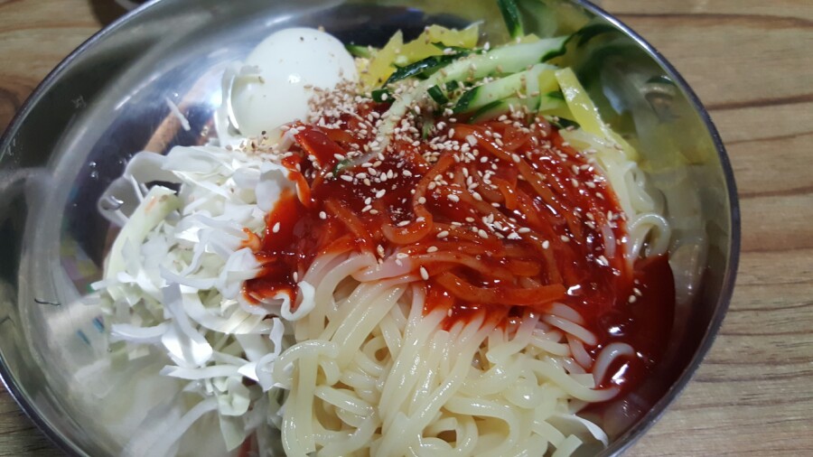 청다리쫄면 이미지