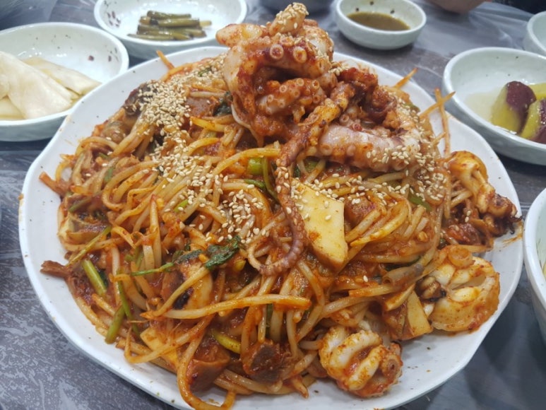 원조이박사해물갈비찜 이미지