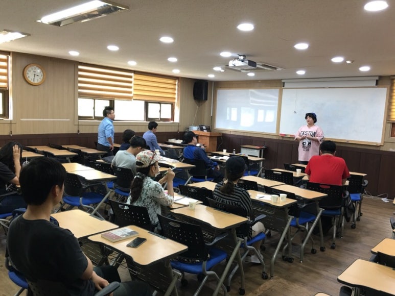 여름서가 이미지