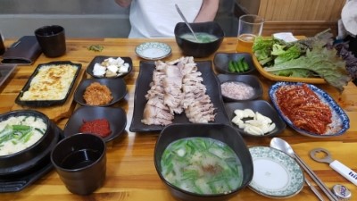 할매보쌈 이미지