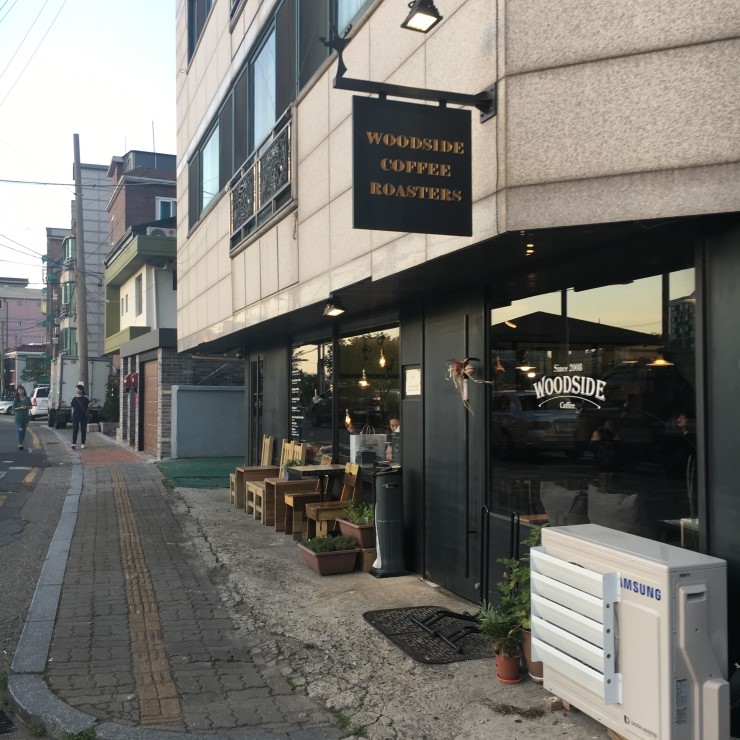 우드사이드커피 이미지
