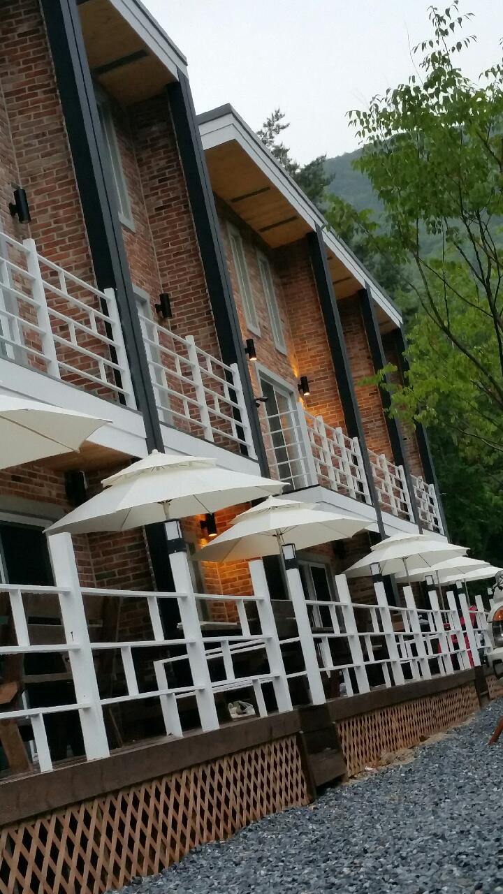 엄둔밸리 캠핑장 이미지