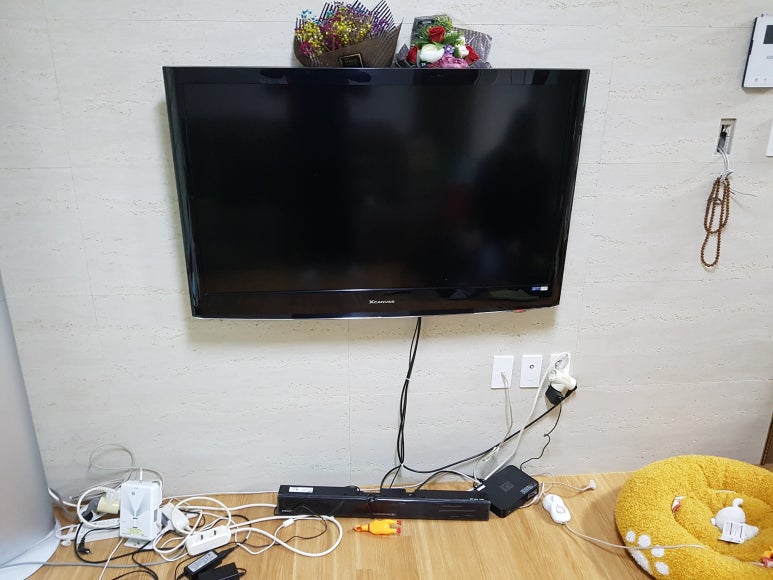 벽걸이티브이tv티비방문설치셋톱 이미지
