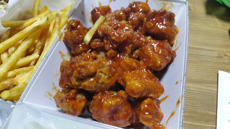 깻잎두마리치킨 이미지