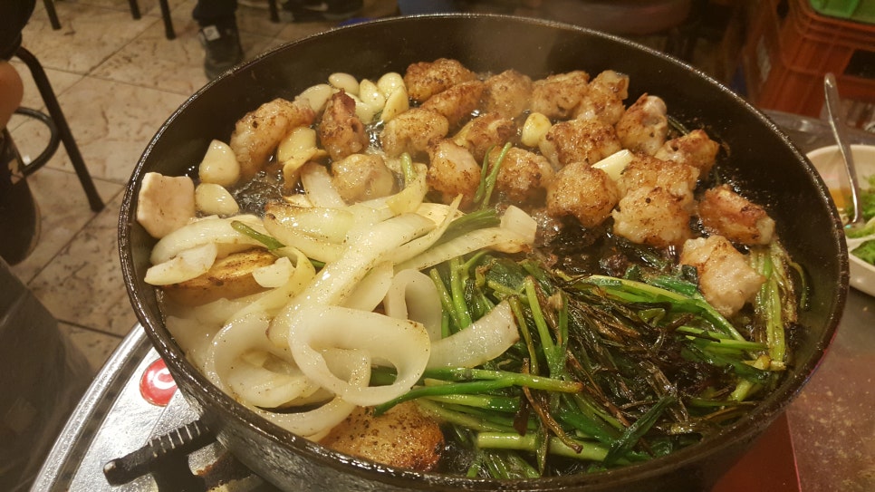 황소곱창구이 이미지