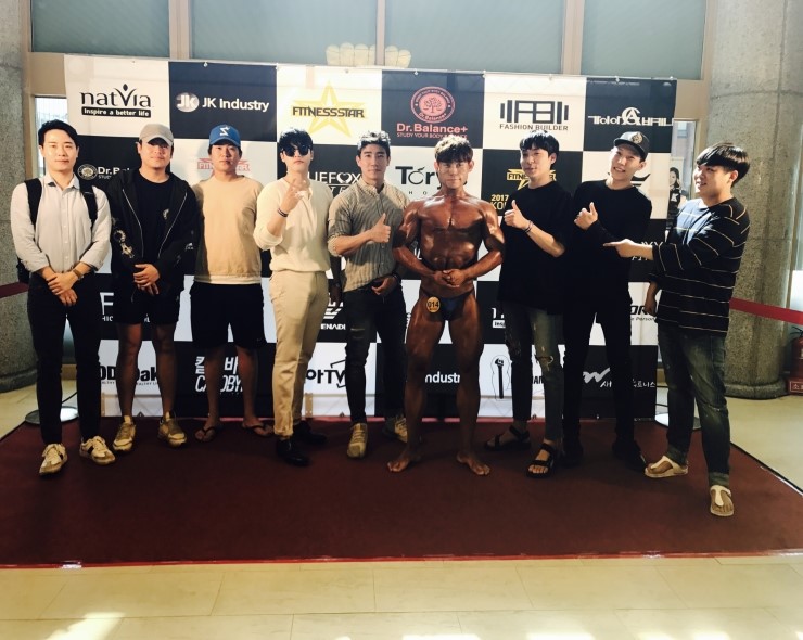 더블비휘트니스 이미지
