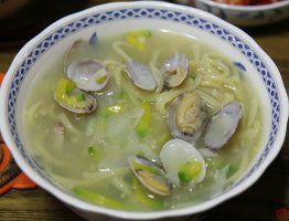 칼국수먹는날 이미지