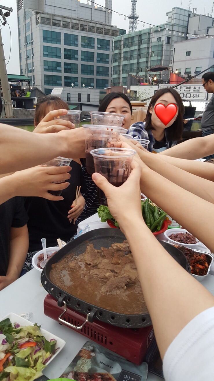 미스핏스튜디오 이미지