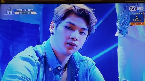 어글리핸즈 이미지