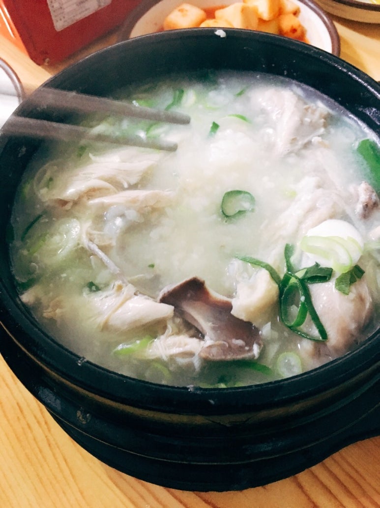 본전삼계탕 이미지