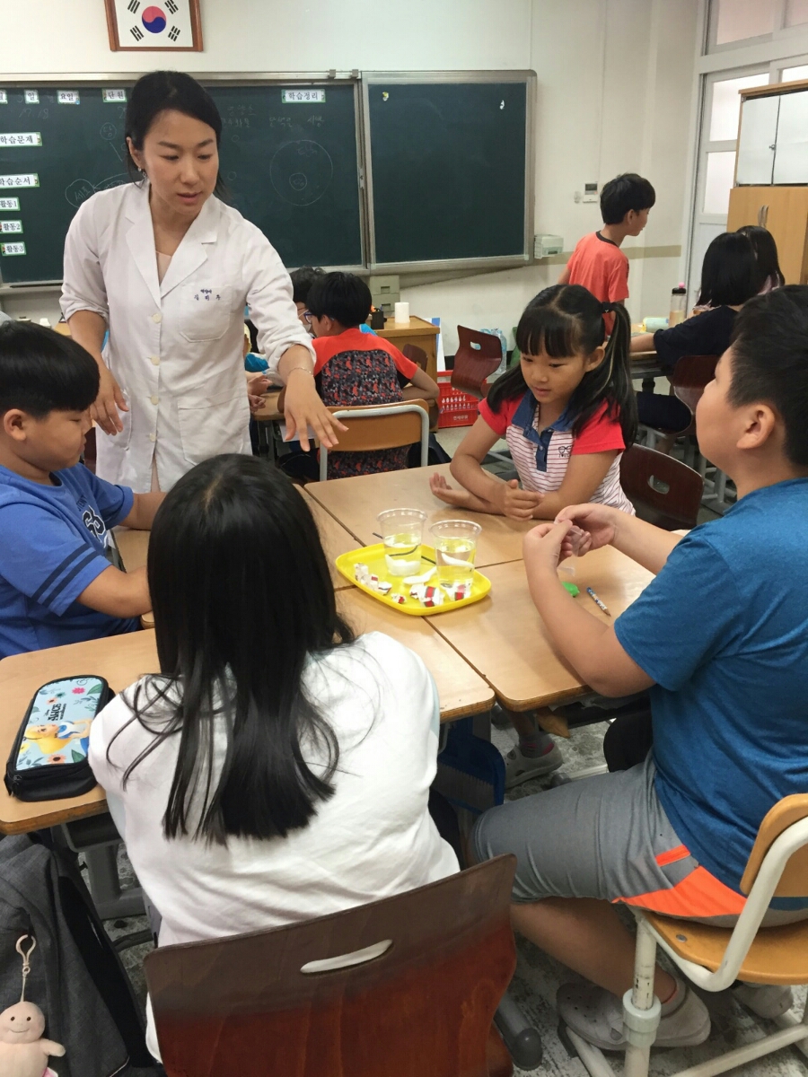 화순만연초등학교 이미지