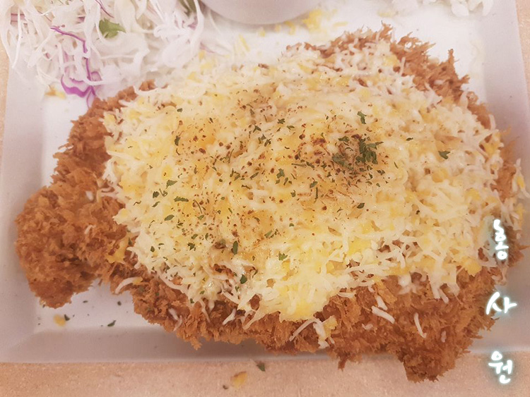 마마 돈가스 이미지