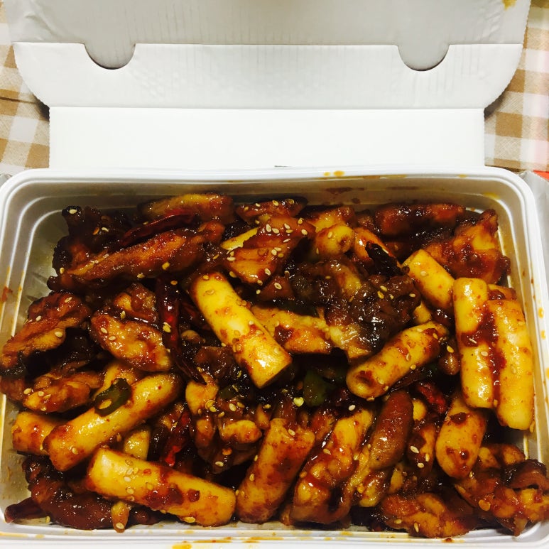 지코바치킨 이미지