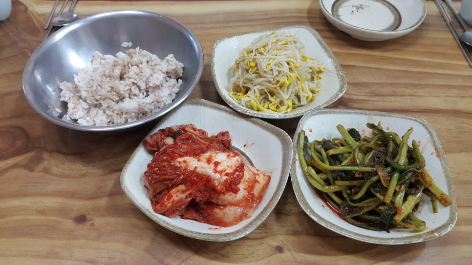 찬이네칼국수 이미지
