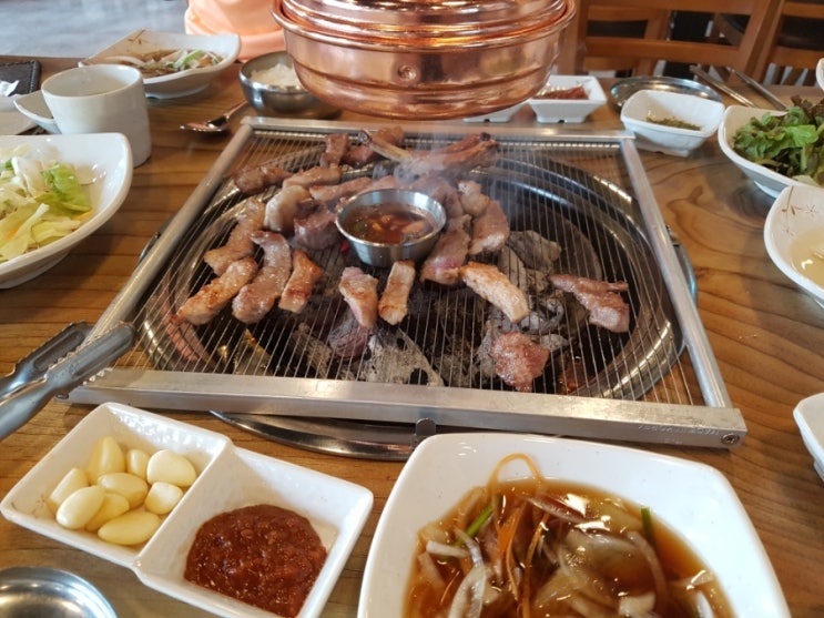 할매고깃집 이미지