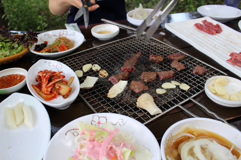 강가에푸줏간 이미지