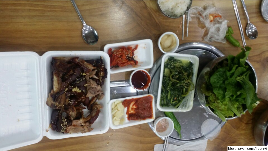 상무한방왕족발 이미지