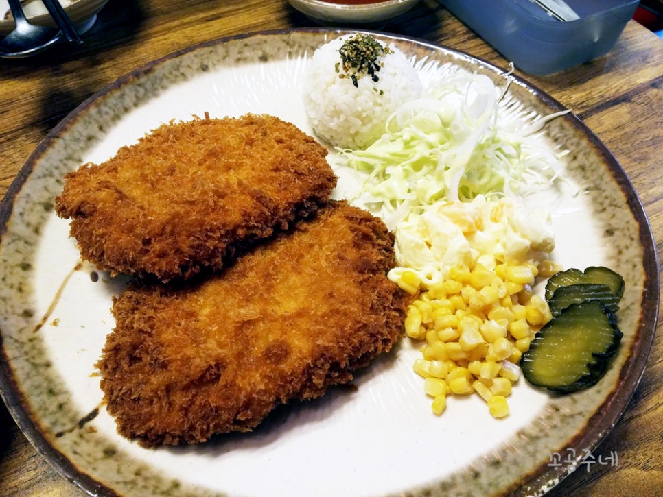 매콤돈가스 이미지
