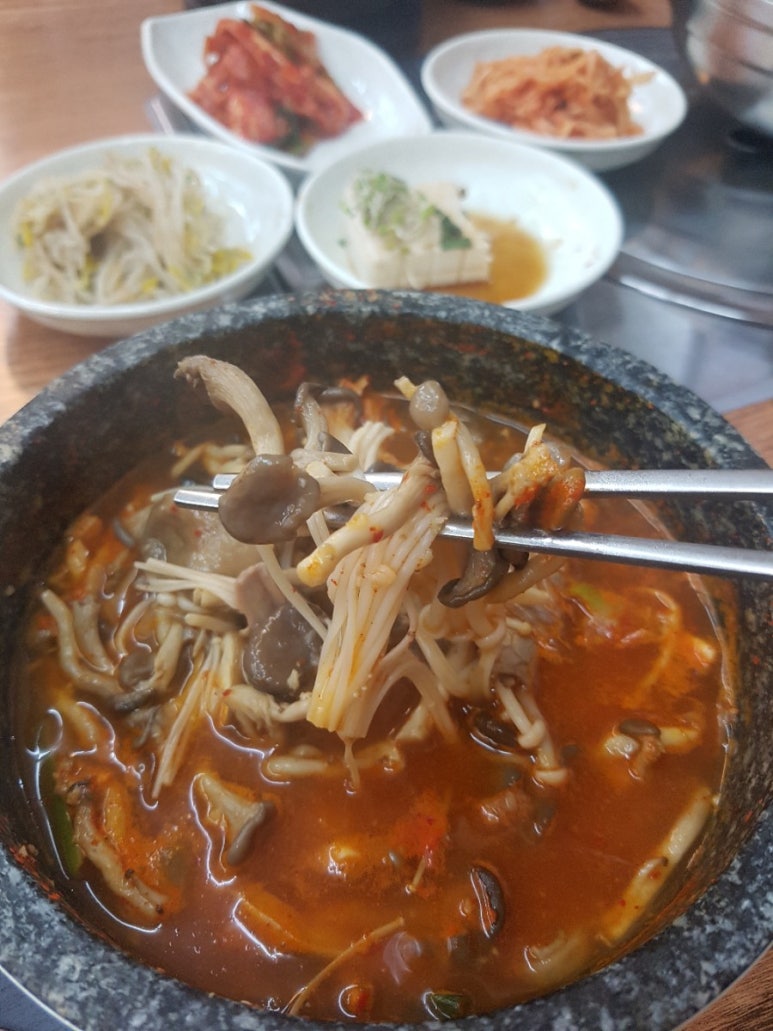 일산일품버섯집 이미지
