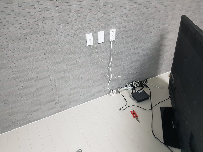 벽걸이티브이tv티비방문설치셋톱 이미지
