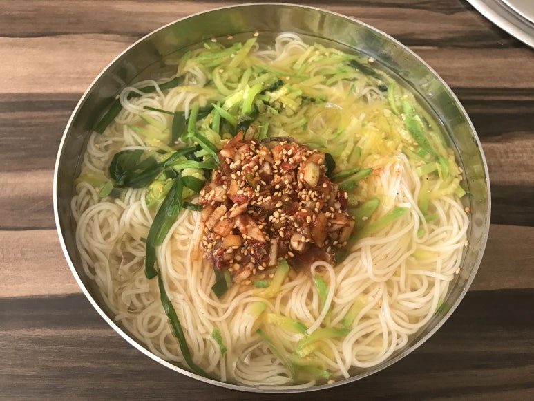 촌국수정식 이미지