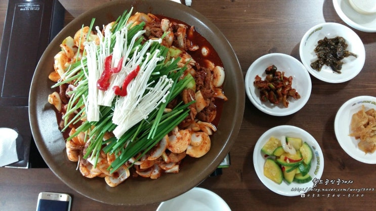 검단오리한방능이백숙 이미지