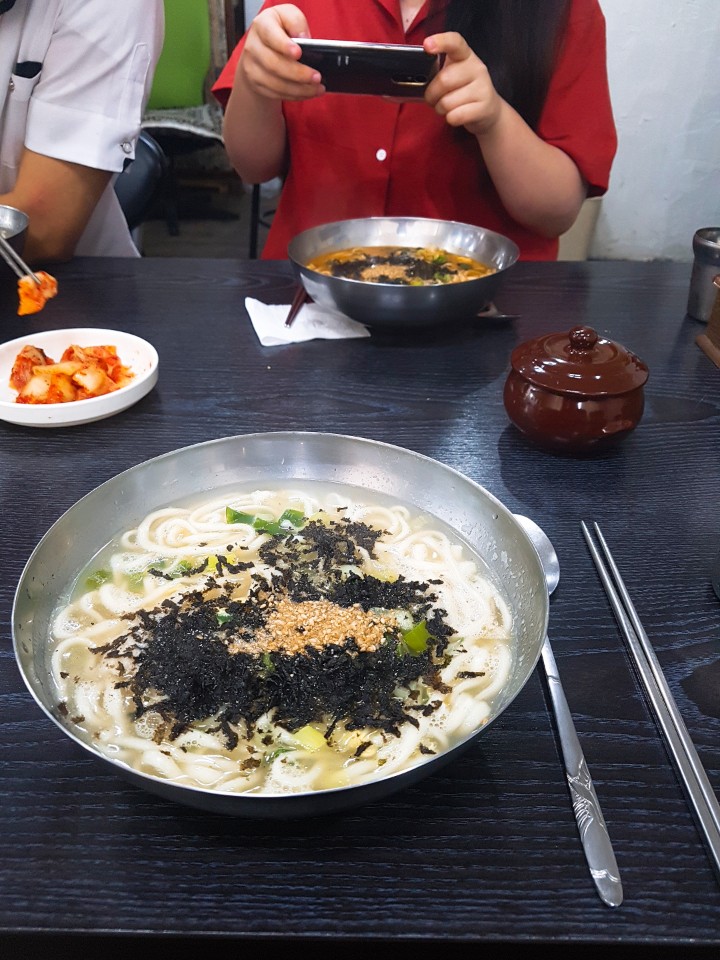 동큐칼국수3000원 이미지